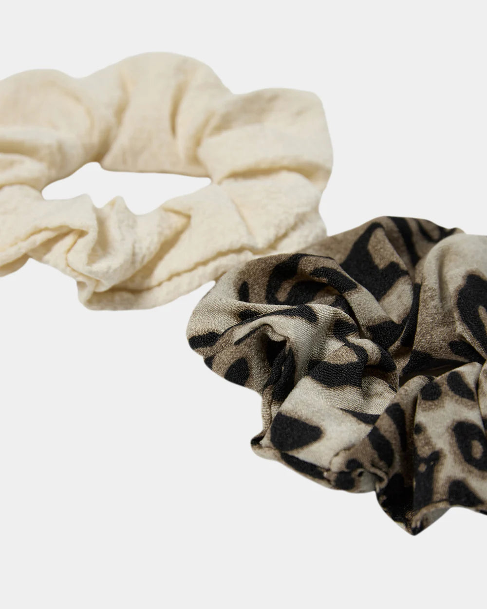 SOFIE SCHNOOR HAIR TIES