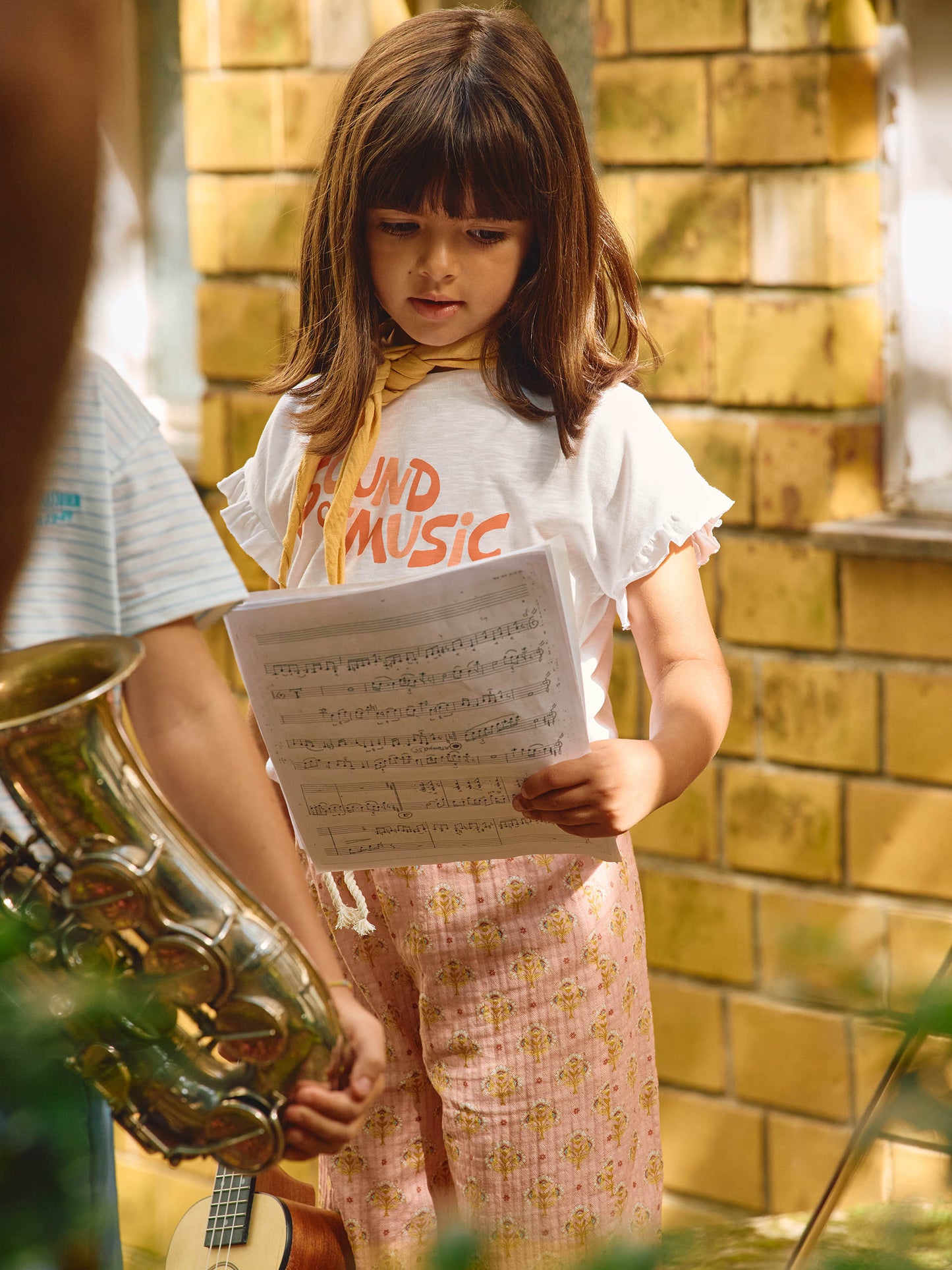 LARANJINHA SOUND OF MUSIC TEE