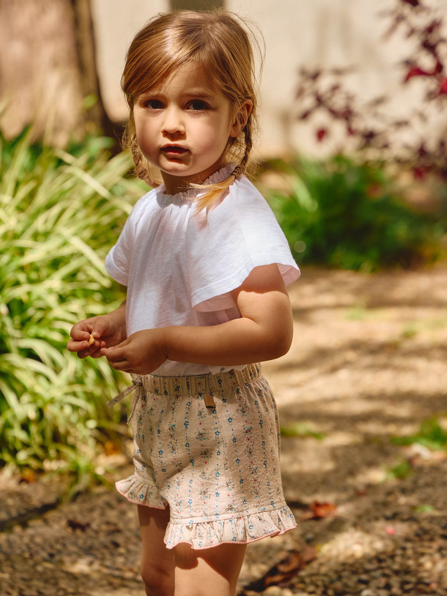 LARANJINHA FLORAL PRINT PULL UP SHORTS